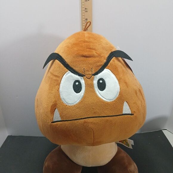 Super Mario Bros 15" Goomba Plush 2024 Large NWT - Picture 8 of 8